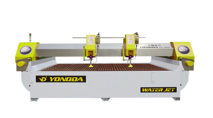 三軸水刀廠家怎么去選？產(chǎn)品精度要高售后服務(wù)要齊全