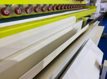 如何選擇水刀切割設(shè)備廠家